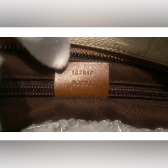 GUCCI ❤️❤️ SHERRY/WEB LINE CROSSBODY RARE - Picture 13 of 15